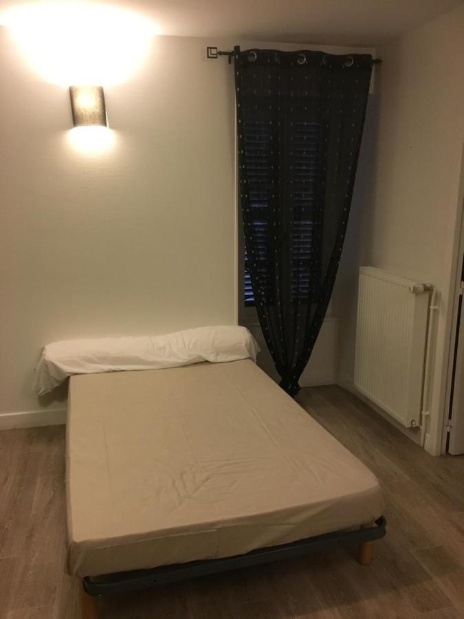 Chambres D'Hote Les Bredins Saint-Menoux Buitenkant foto